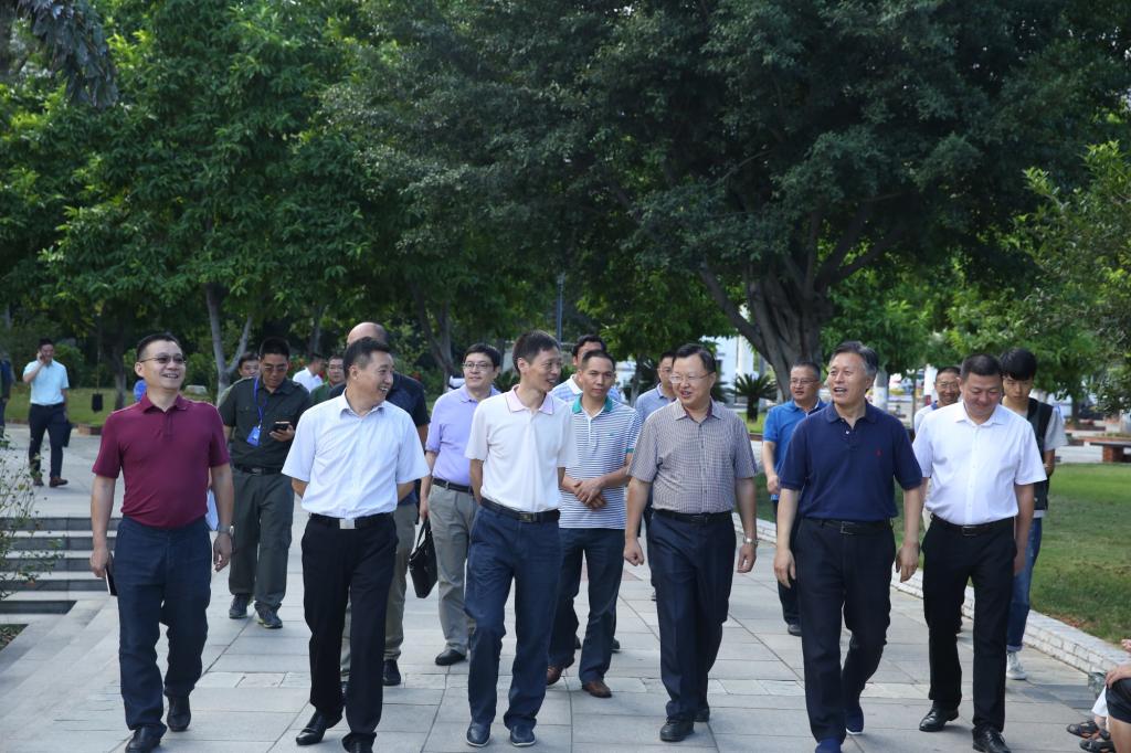 督导组检查学校维稳情况